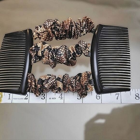 Vtg Y2K brown snake print double comb faux silk scrunchie hair fastener - Picture 6 of 7